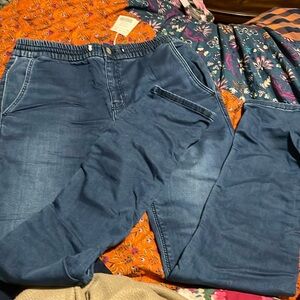 🆕Boden size 14Y stretch denim pants- NWT